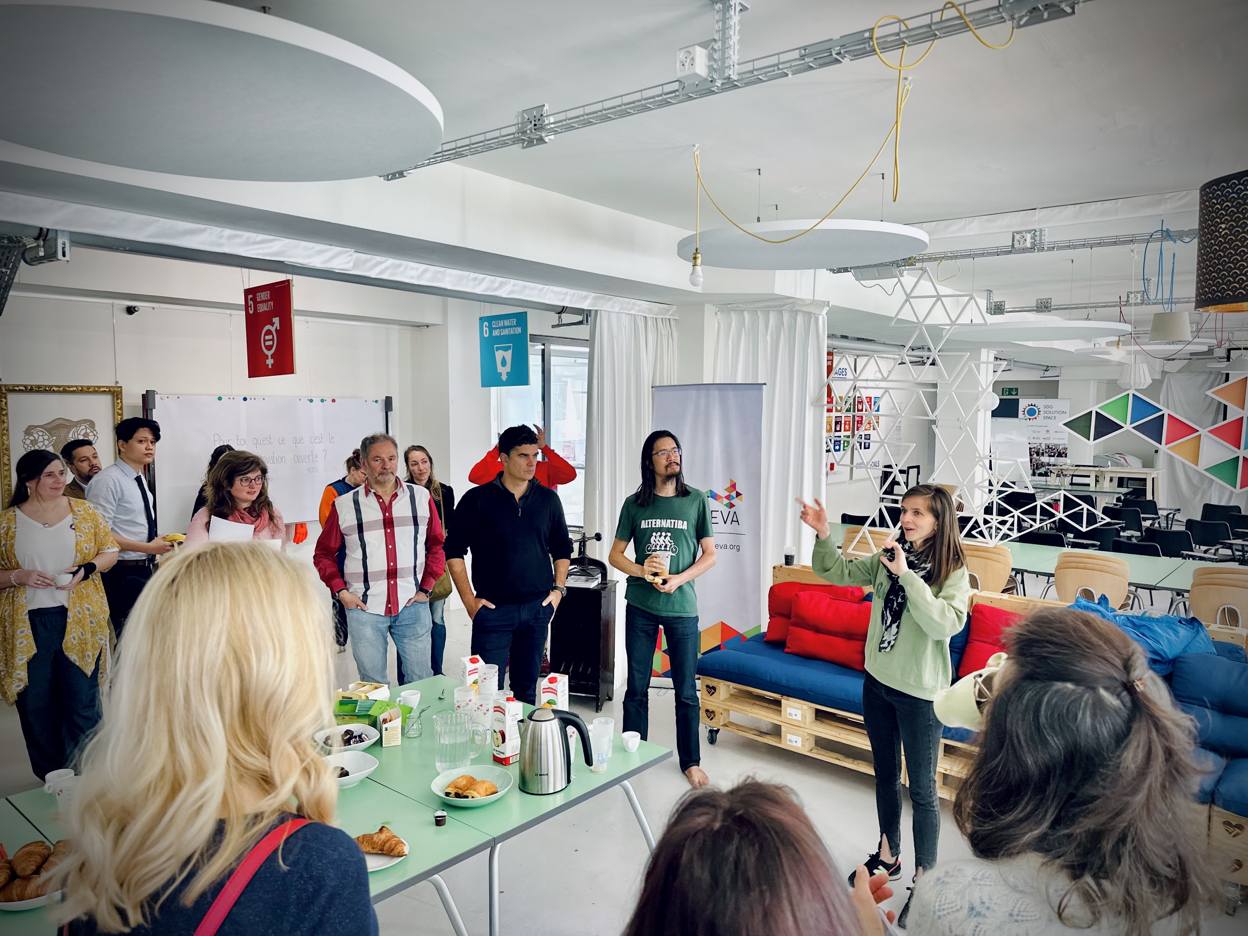 Julia Dallest au événement "Le petit-déjeuner de la communauté"